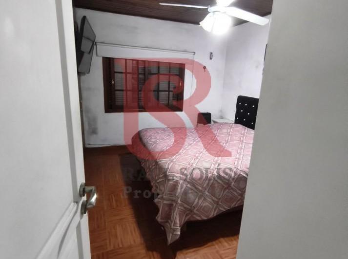 LP - Venta hemosa casa con quincho en Berazategui 5