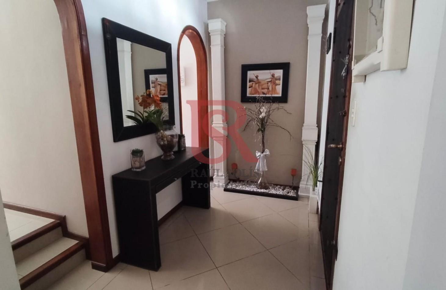 Foto de DN - Hermosa casa 4 ambientes con quincho, Quilmes Centro!!, imagen 1