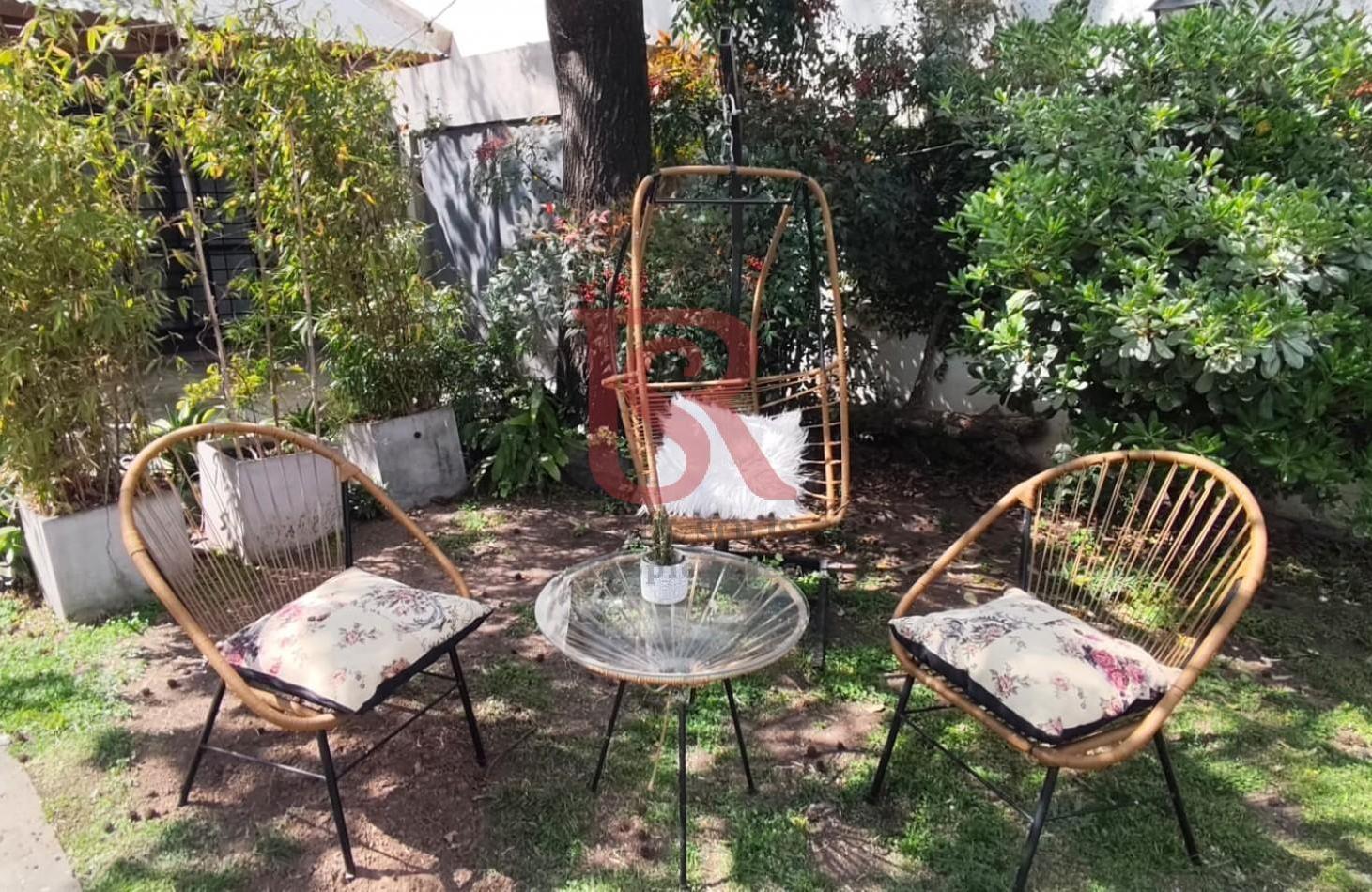Foto de DN - Excelente ubicacion, Casa 4 ambientes en venta, Quilmes!! Apta, imagen 2