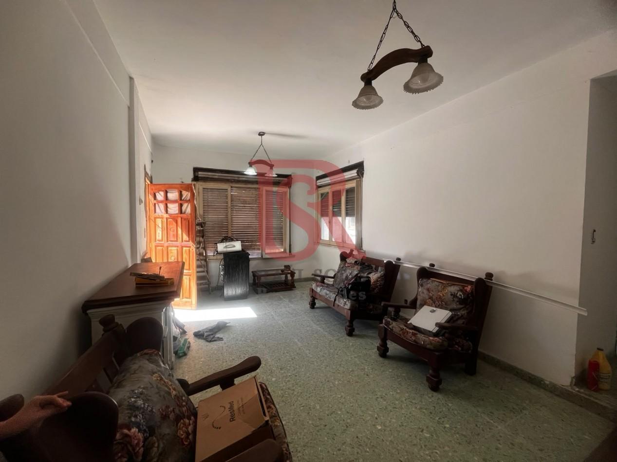 Foto de GZ- Casa tipo PH tres ambienes super amplia con patio privado, imagen 1