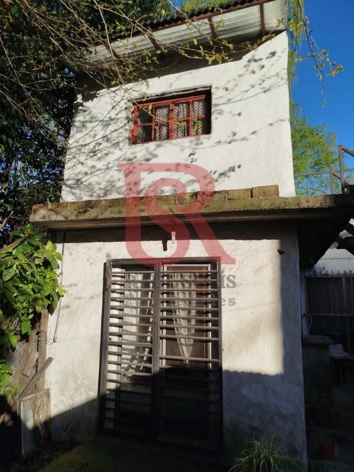 Foto de FV Casa en venta 4 ambientes, 220 m² - a metros de Universidad, imagen 1
