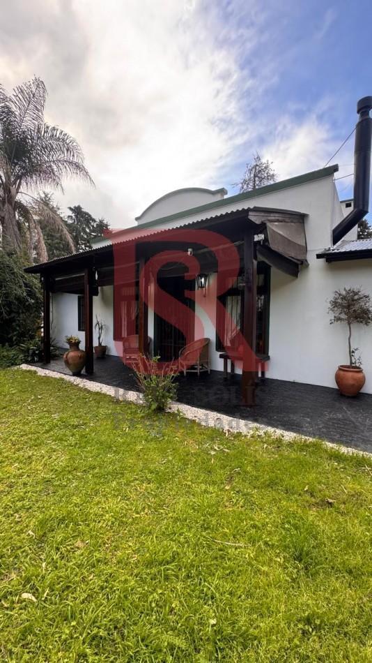 Foto de DN - Casa estilo Campo, Barrio Parque El Carmencito, Guillermo Hudson, imagen 1