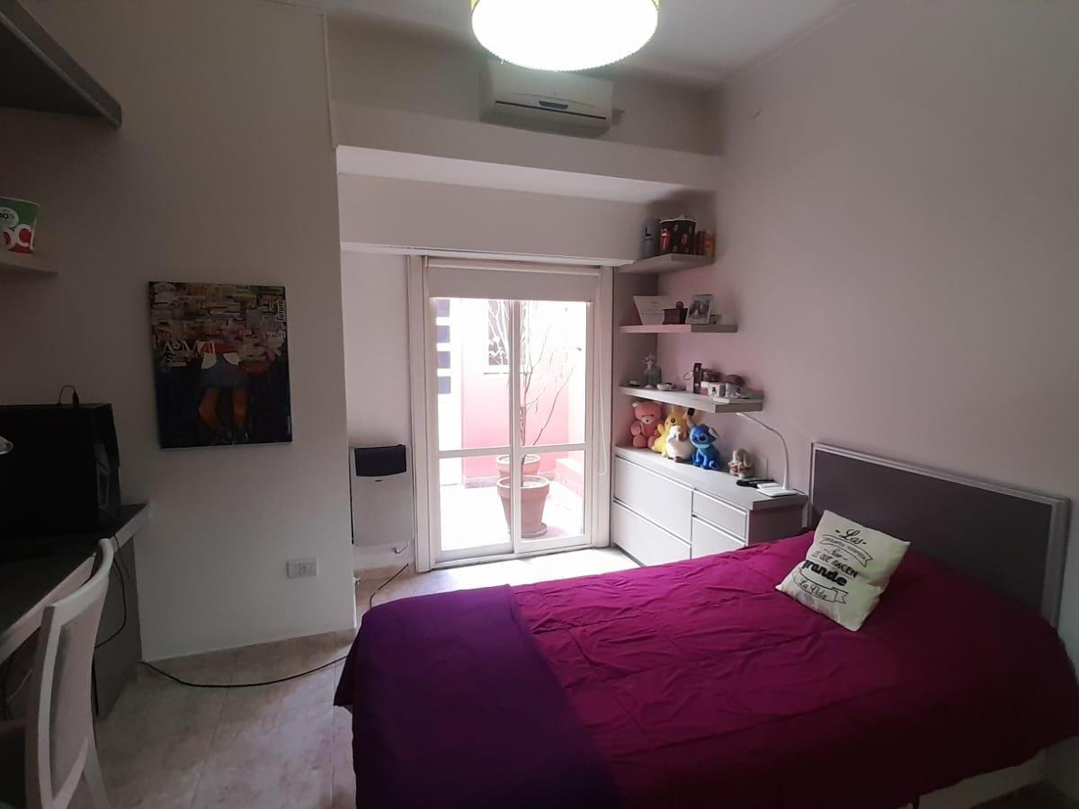 Vende Casa de Tres Dorm. en Macrocentro 3