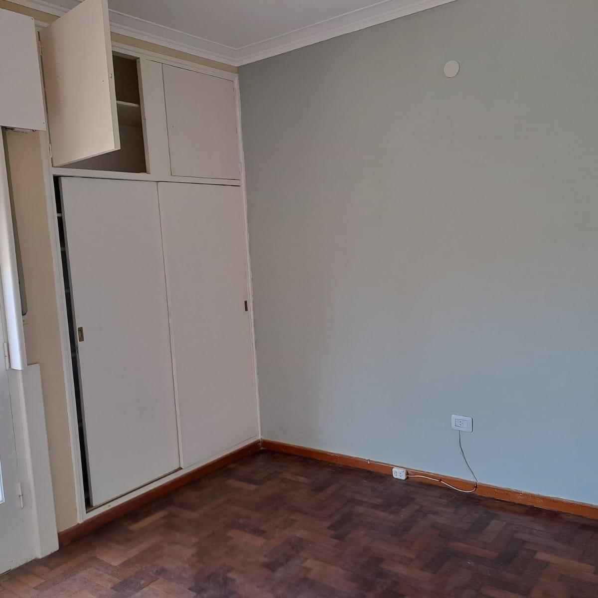 Colon 140, Vende Departamento de Dos Dorm. 5