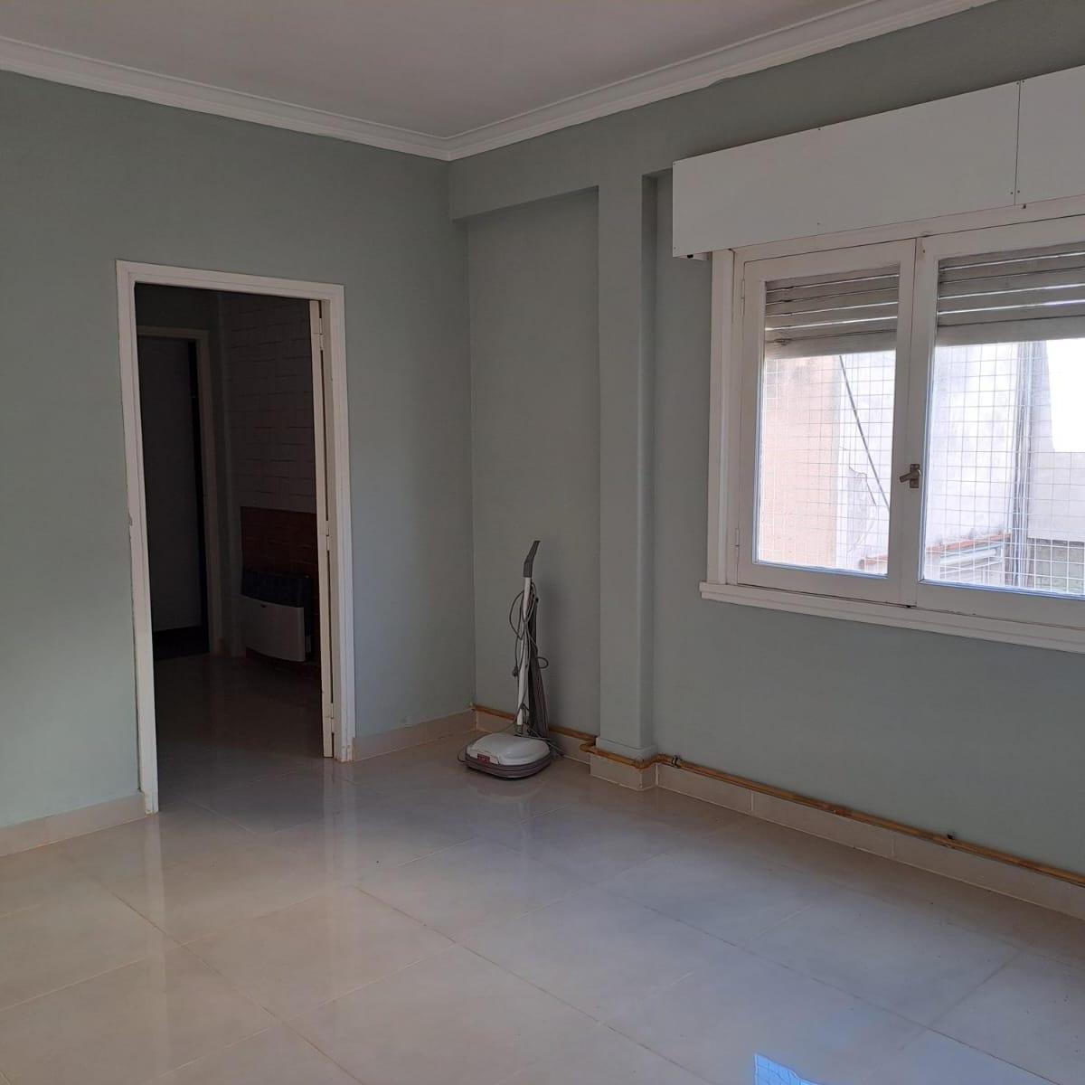 Colon 140, Vende Departamento de Dos Dorm. 1
