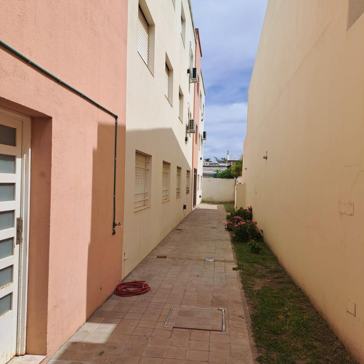 Rodriguez 1340, Vende Departamento de Dos Dorm. 2