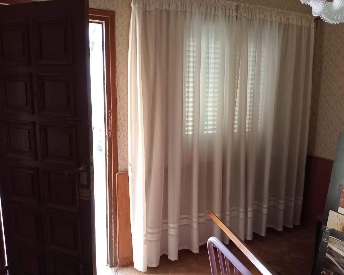 Casanova y Zapiola, Vende Casa de Dos Dorm.. 5