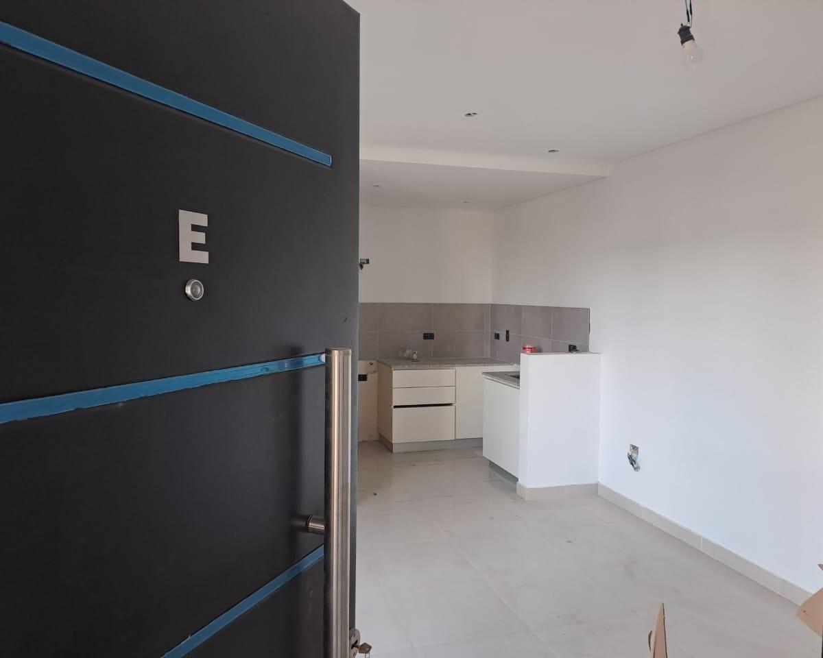 Witcomb 65, Vende Departamento de un Dormitorio a Estrenar. 4