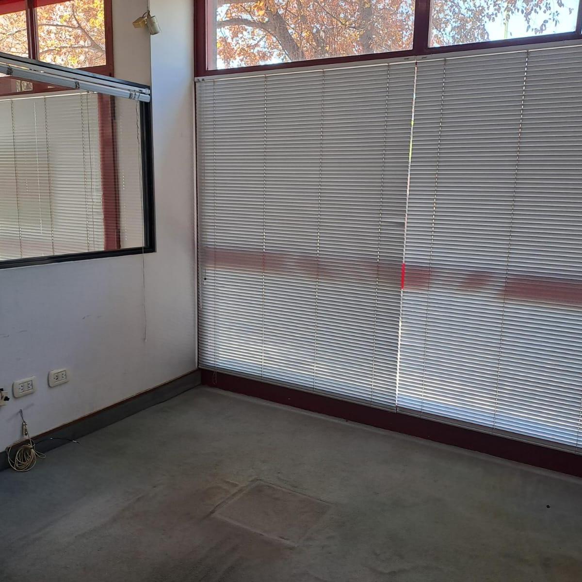 Espeche 1070, VENDE Duplex de dos dormitorios.