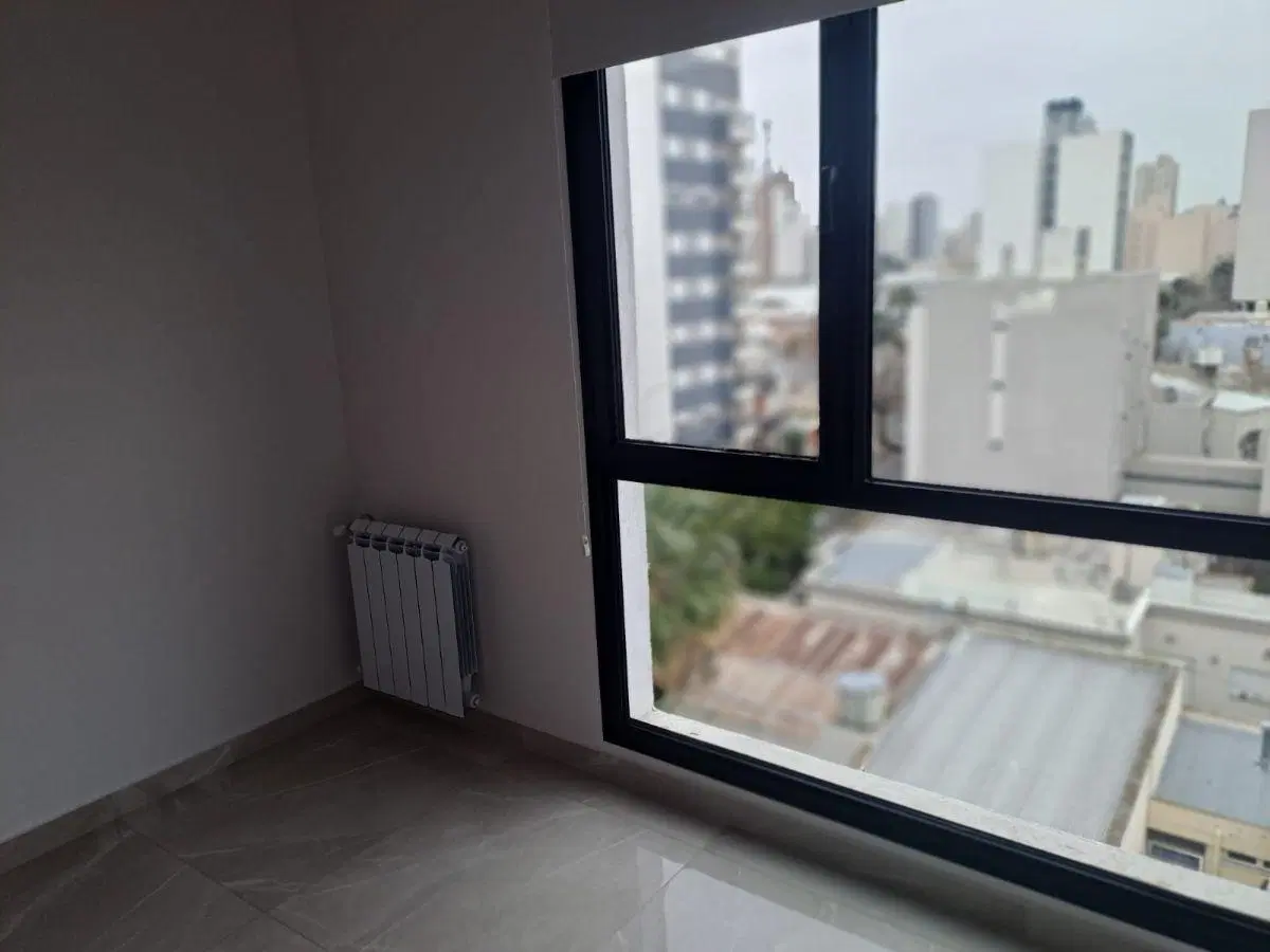 Chancay 205, ALQUILA Departamento a estrenar de un dormitorio. 4