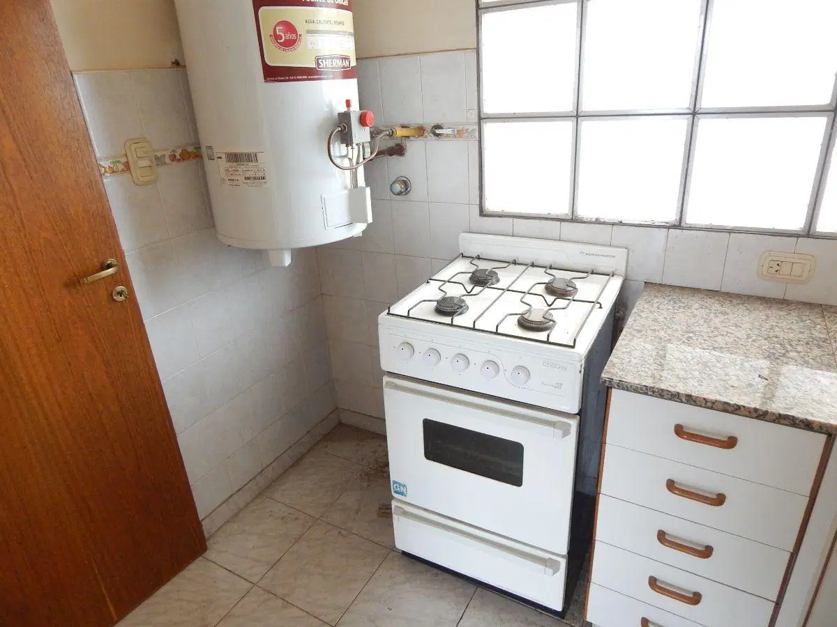 Alvarado 735, ALQUILA Departamento de un dormitorio. 3