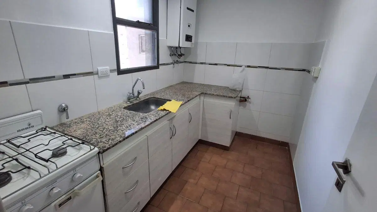 Zelarrayan 445, ALQUILA Departamento de un dormitorio. 8