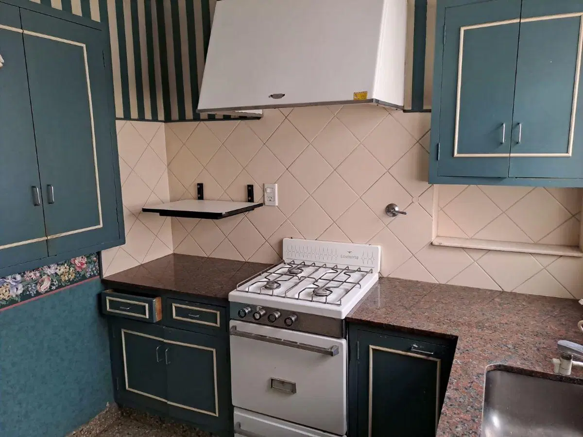 España 289, VENDE Casa en planta alta de dos dormitorios. 8