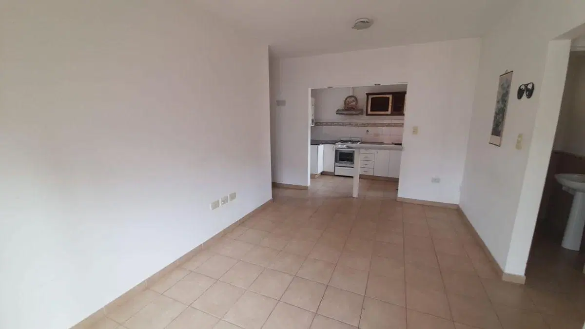 Soler 57, VENDE Departamento de un dormitorio con balcon. 5