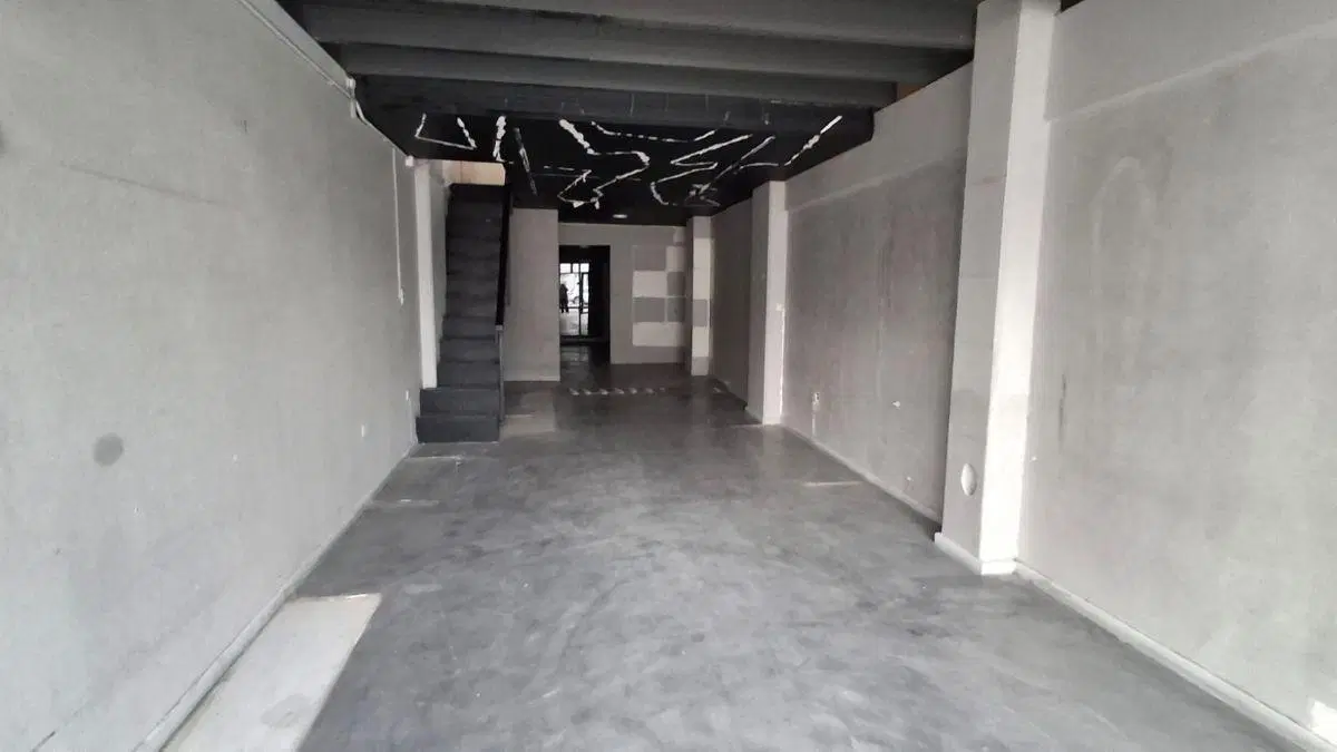 Alem 681, ALQUILA Local comercial. 2