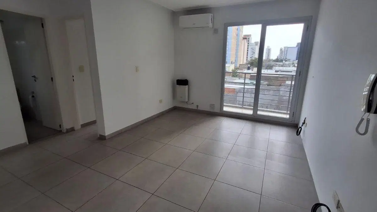 Gorriti 227, ALQUILA Departamento de un dormitorio con balcon. 5