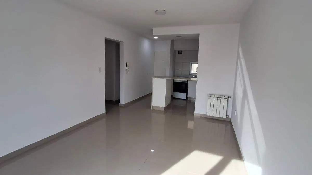 Casanova 82, ALQUILA Departamento de un dormitorio. 2