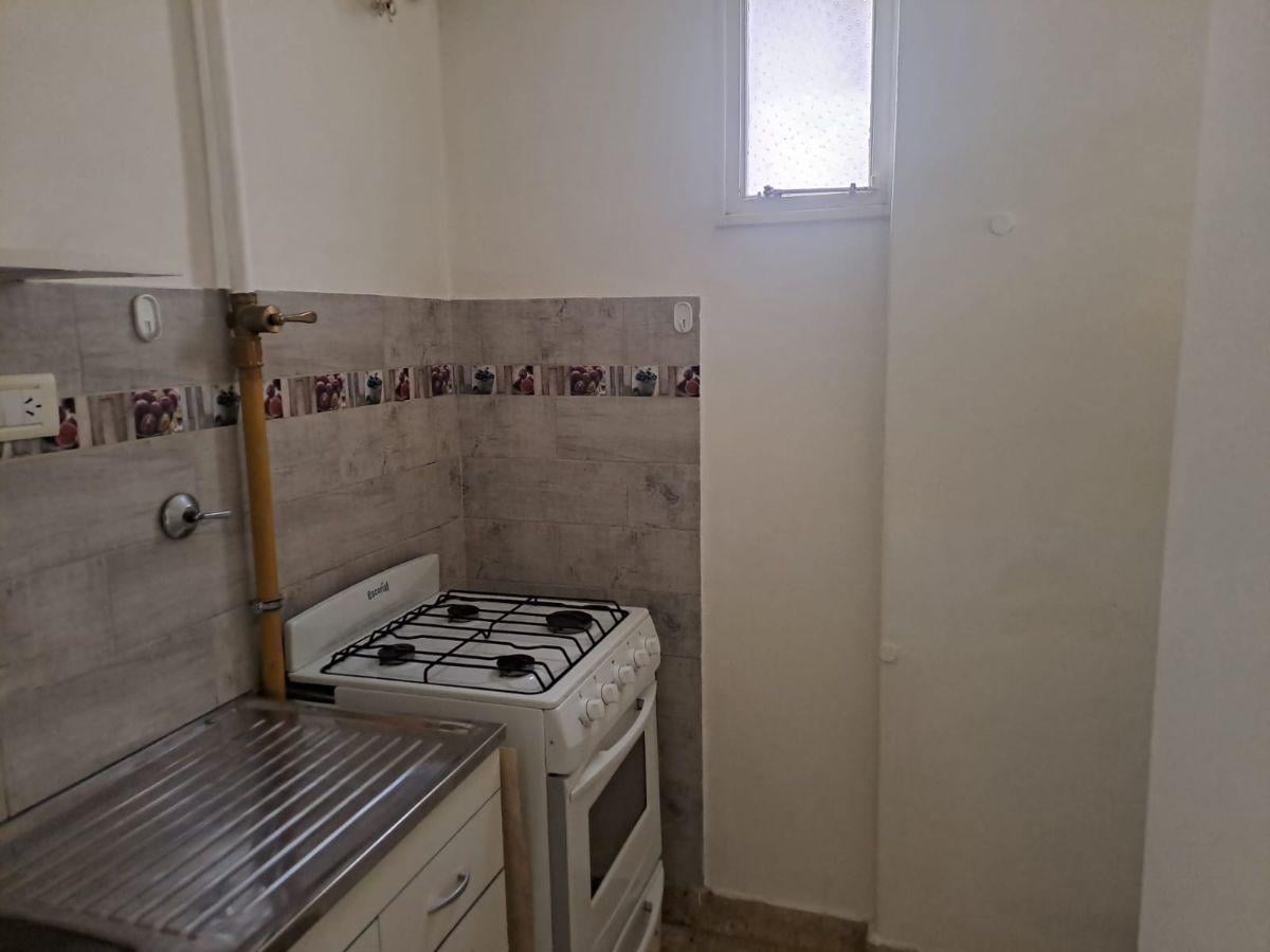 Foto de Sarmiento 343, ALQUILA Departamento de un dormitorio., imagen 2
