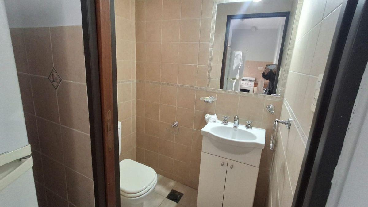 Foto de Mitre 376, ALQUILA Local comercial., imagen 4