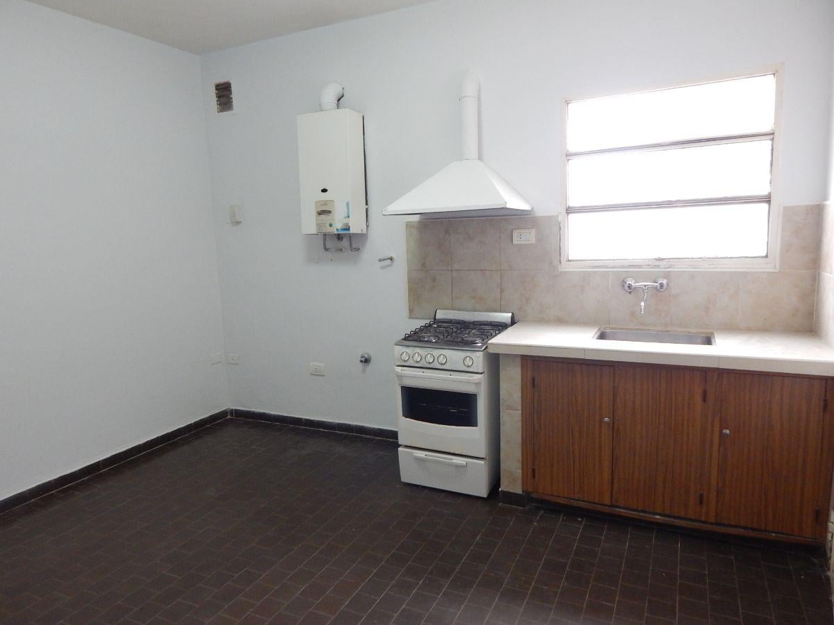Foto de Enrique Julio 248, VENDE Casa de tres dormitorios., imagen 4
