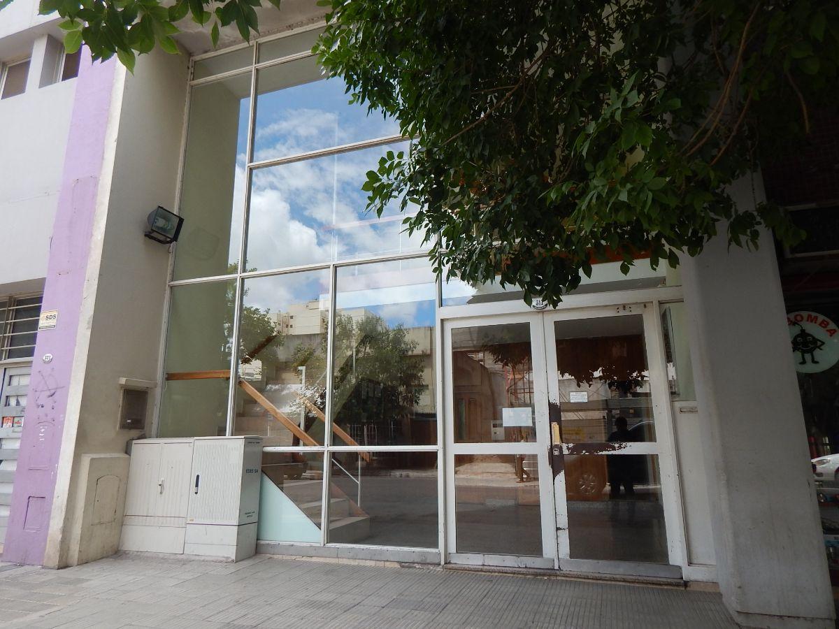 Foto de Zelarrayan 317, VENDE Departamento funcional., imagen 1