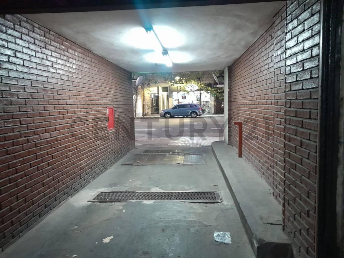 Cochera en venta Av. Corrientes 3800