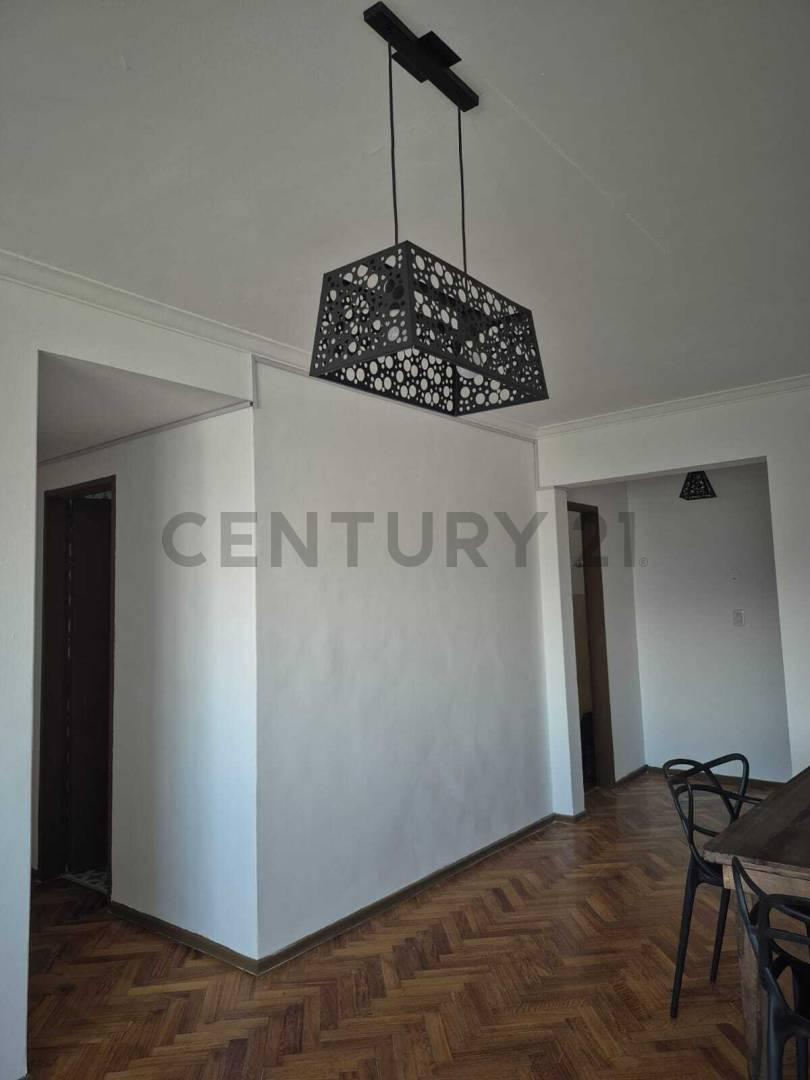 En Venta Departamento 3 Ambientes con Dependencia en Monserrat. 2