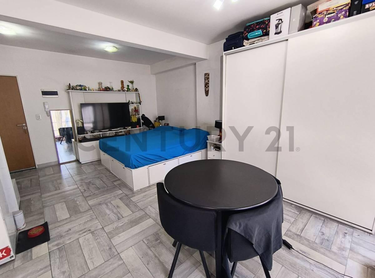 Venta Departamento de 1 Ambiente con Balcón - Parque Chacabuco - Apto Crédito 1
