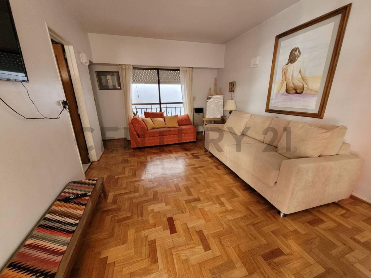 Foto de DEPARTAMENTO DE 2 AMBIENTES AMPLIOS EN BARRIO NORTE, RECOLETA - APTO, imagen 3
