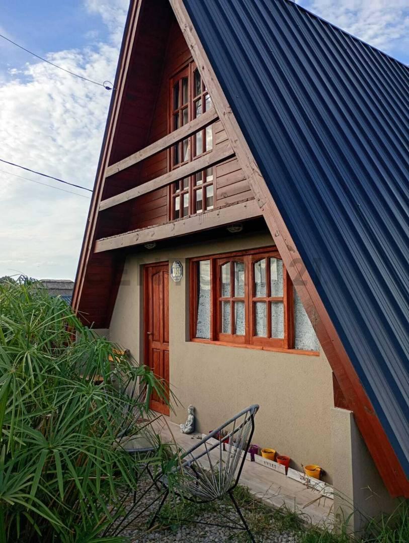 Casa Alpina de 3 ambientes en Barrio Cerrado, Harás el Terraplen