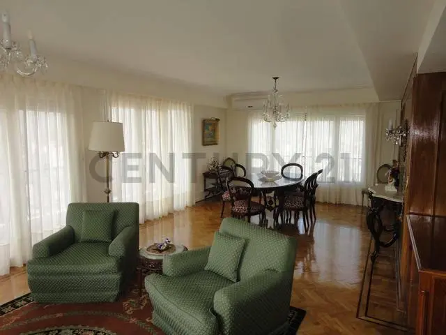 Alquiler Departamento de 6 ambientes en Recoleta, piso alto con vista panorámica a toda la ciudad 2