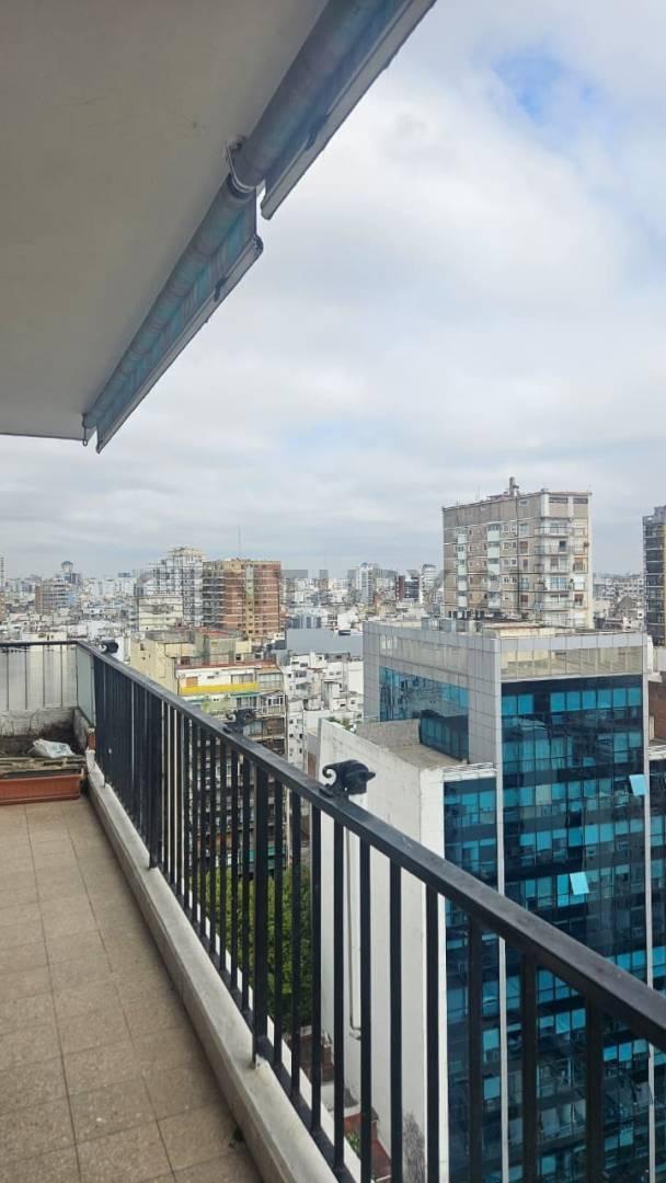 Alquiler Departamento de 6 ambientes en Recoleta, piso alto con vista panorámica a toda la ciudad