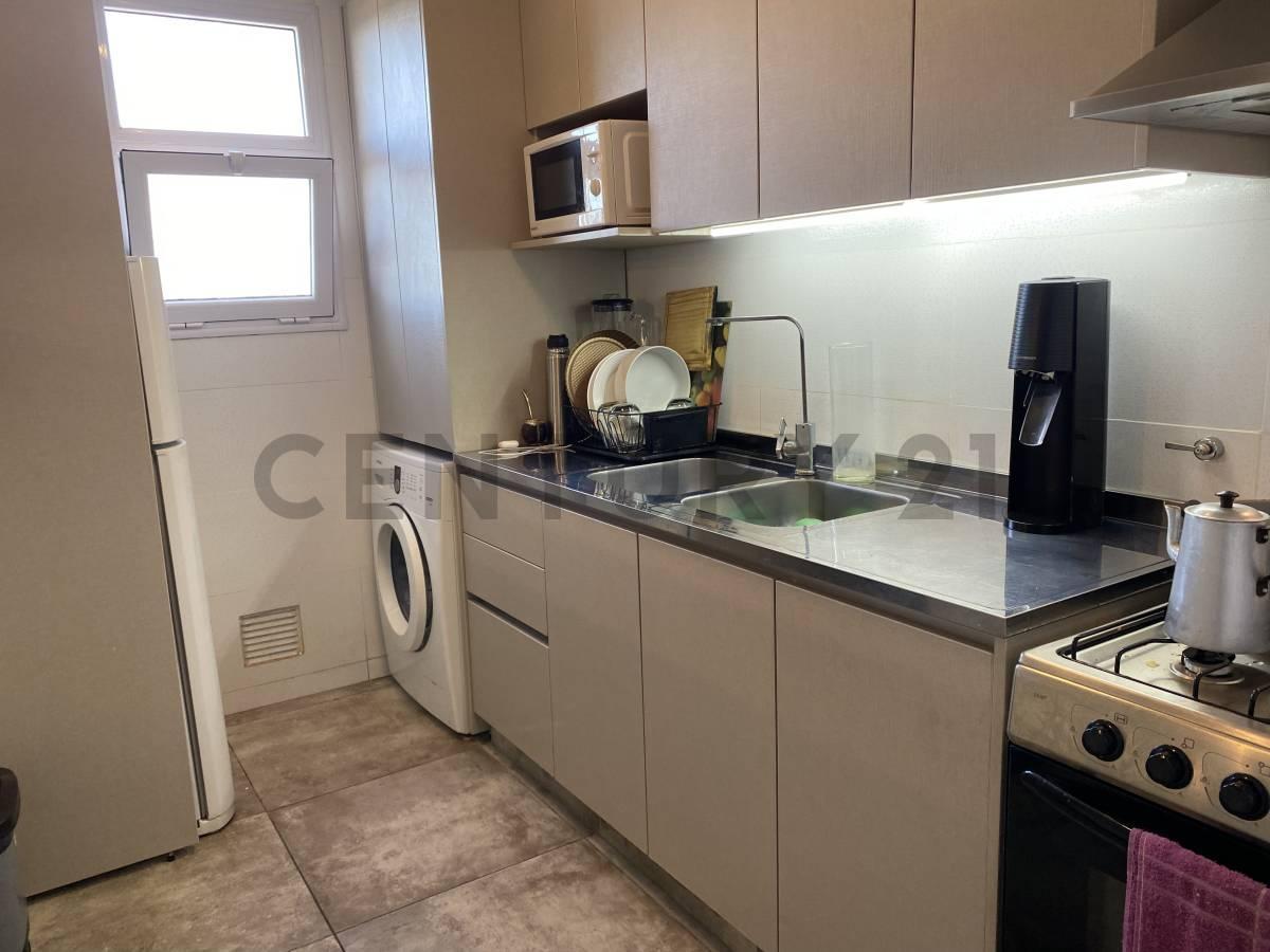 ALQUILER DEPARTAMENTO DE 4 AMBIENTES RECICLADO - ZONA PLAZA IRLANDA - APTO MASCOTAS