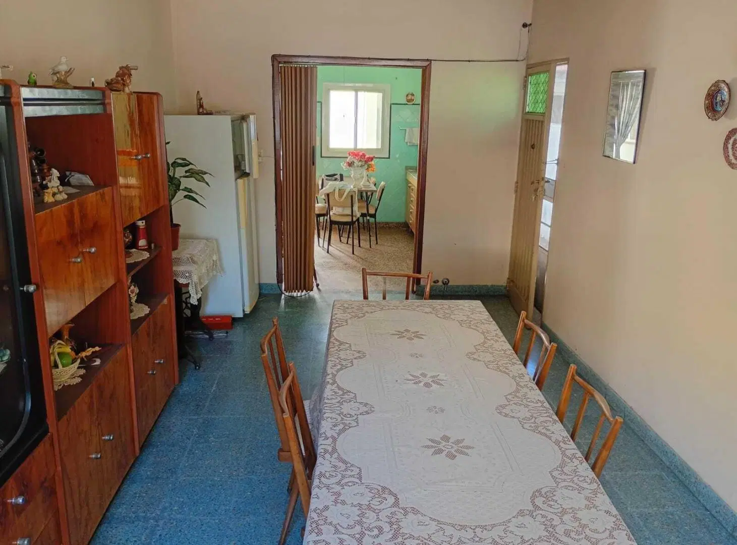 VENTA CASA 3 AMB CON PATIO, JARDIN Y TERRAZA. 3