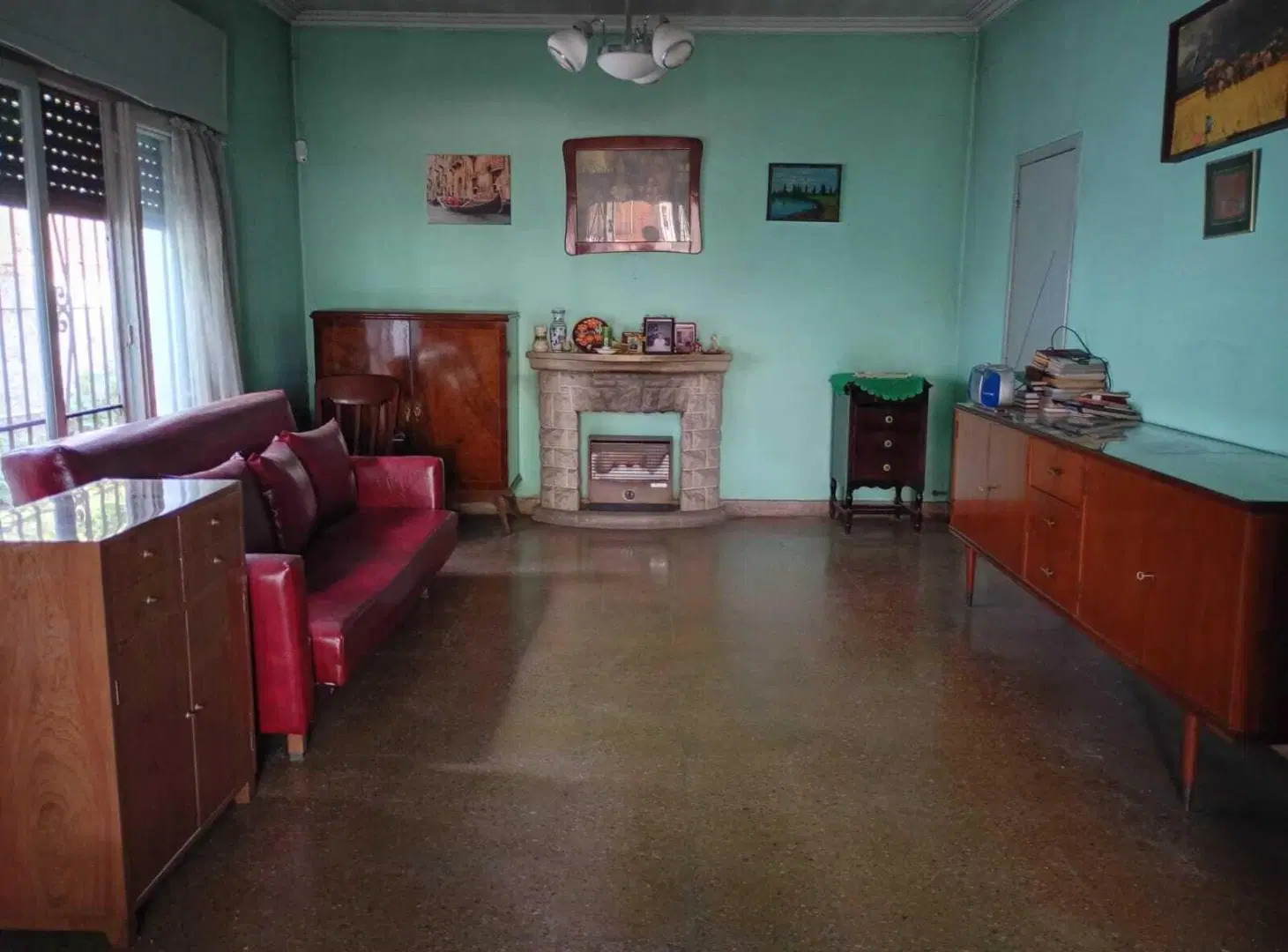 Casa en venta en Monte Grande con jardín, patio y garage. 5