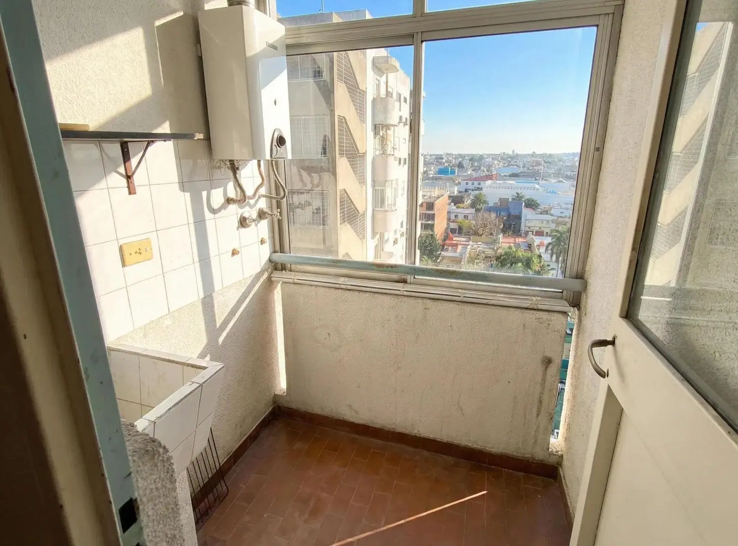 DEPARTAMENTO EN VENTA DE 2  AMBIENTES CON BALCÓN - MATADEROS - APTO CRÉDITO 4