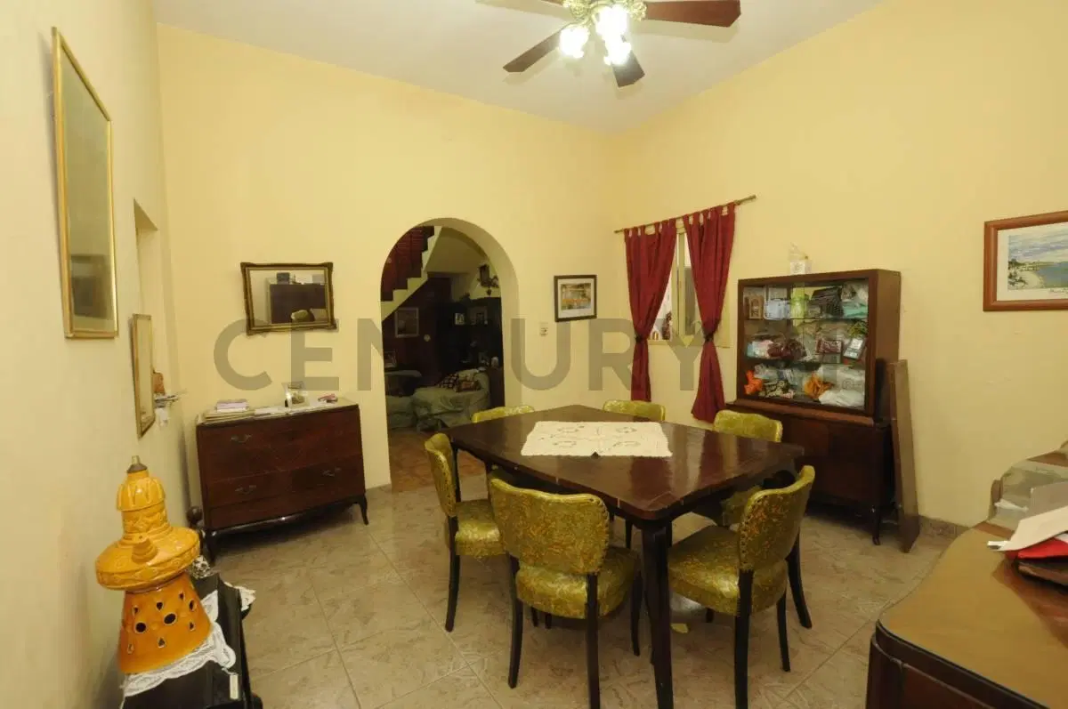 VENTA PH DE 4 AMBIENTES CON TERRAZA Y QUINCHO EN SAN CRISTÓBAL - APTO CRÉDITO 4