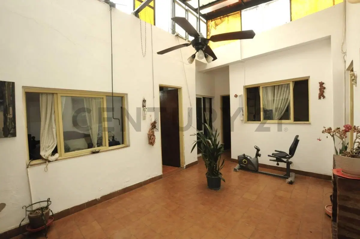 VENTA PH DE 4 AMBIENTES CON TERRAZA Y QUINCHO EN SAN CRISTÓBAL - APTO CRÉDITO 2