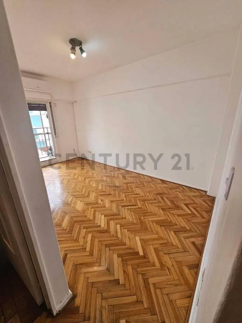 Venta de DEPARTAMENTO MUY LUMINOSO de 2 AMB en Palermo Soho. 4
