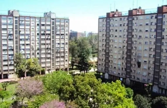 Venta de Excelente Departamento de 3 Ambientes en Barrio Samoré, Villa Lugano 5