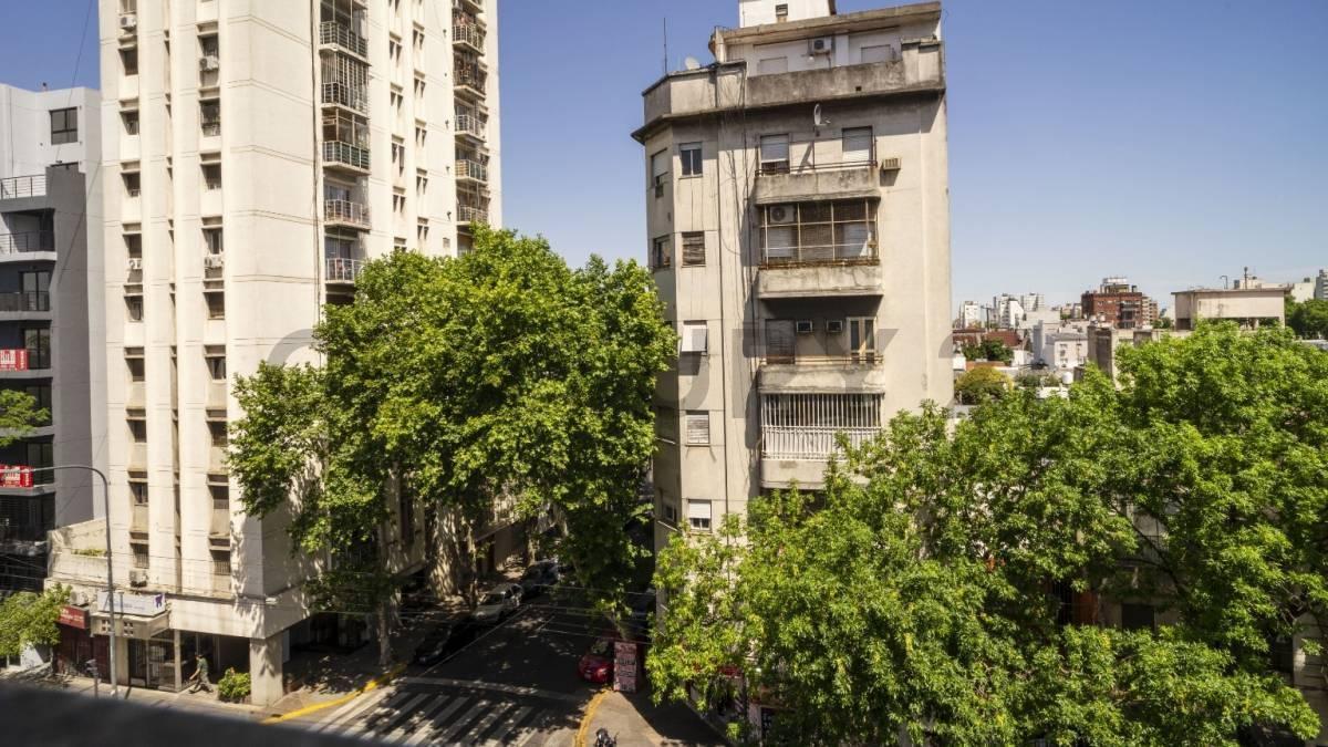 Venta Departamento 3 Ambientes con Balcón al Frente
