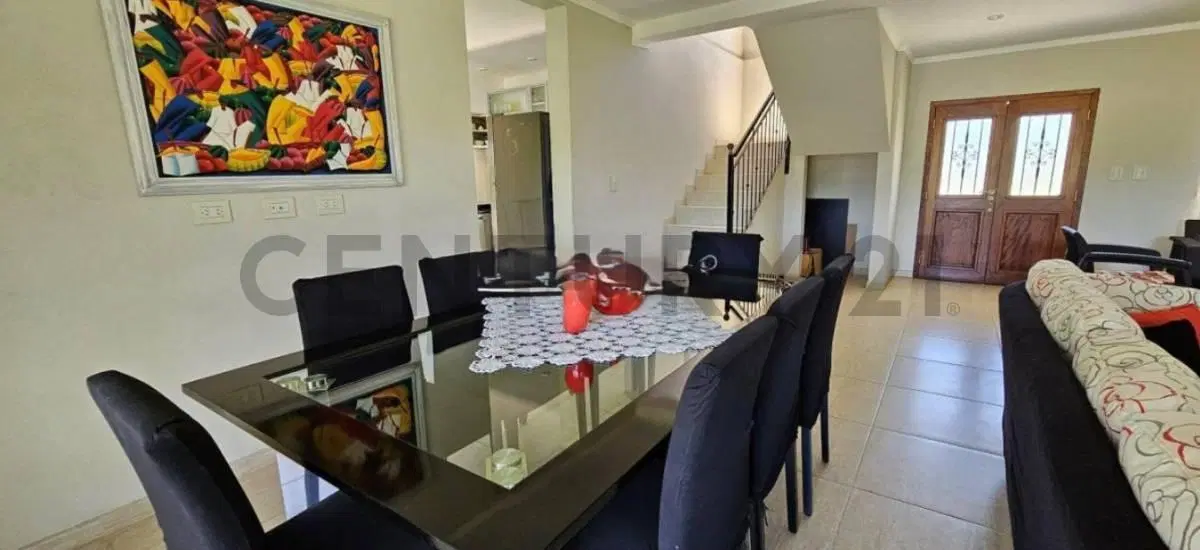 Hermosa casa de dos plantas en Barrio Privado Haras Santa Maria El Molino Norte 3