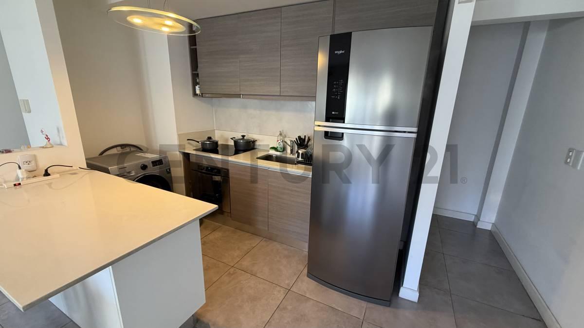 Foto de Venta 3 ambientes Coghlan con Patio propio y Balcón terraza. 3 cocheras, imagen 2