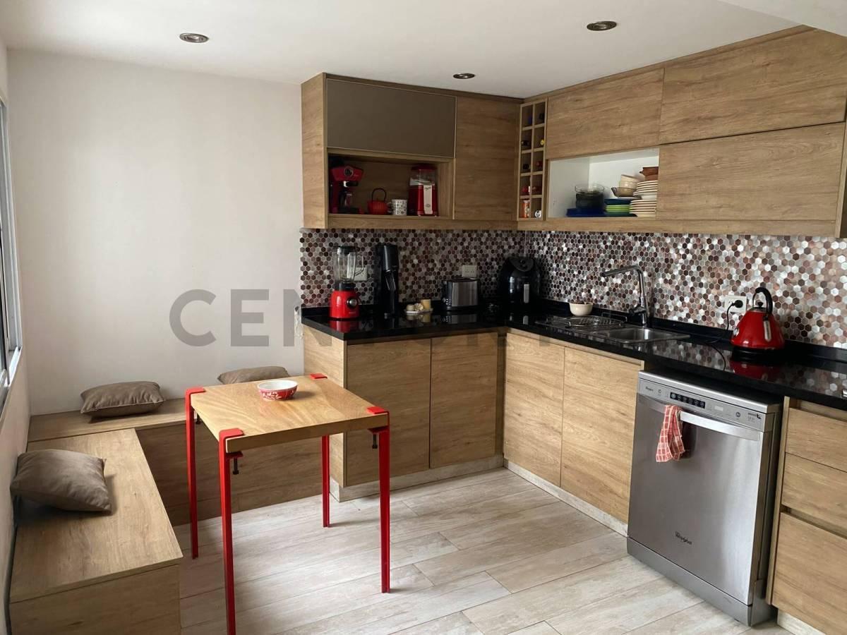 Foto de CASA EN VENTA VILLA LUZURIAGA 4-5 ambientes en LOTE PROPIO, imagen 2