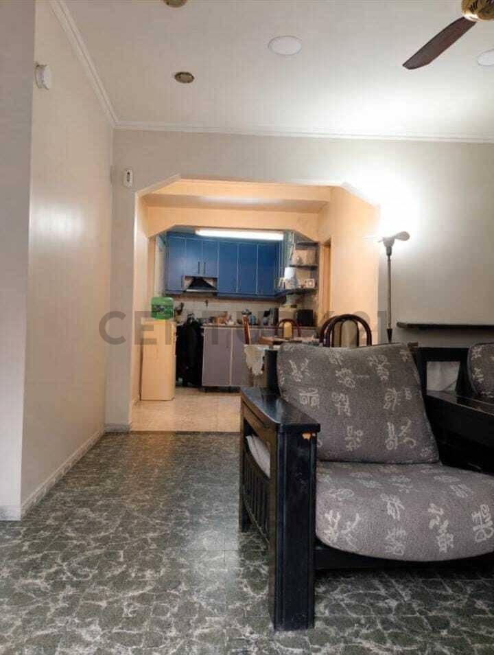 Foto de Venta Casa 4 ambientes con patio, parrilla, terraza y lavadero en, imagen 3