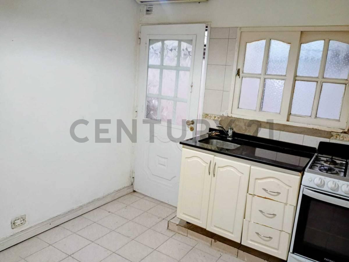 Foto de Venta de PH 3 AMBIENTES CON PATIO en Morón, imagen 1