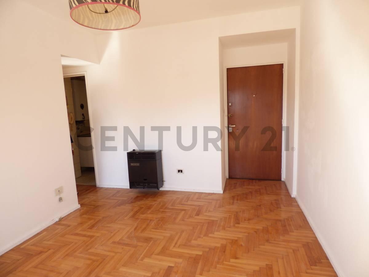 Foto de Venta de departamento de 2 ambientes en piso 7 muy luminoso. Lavadero, imagen 4