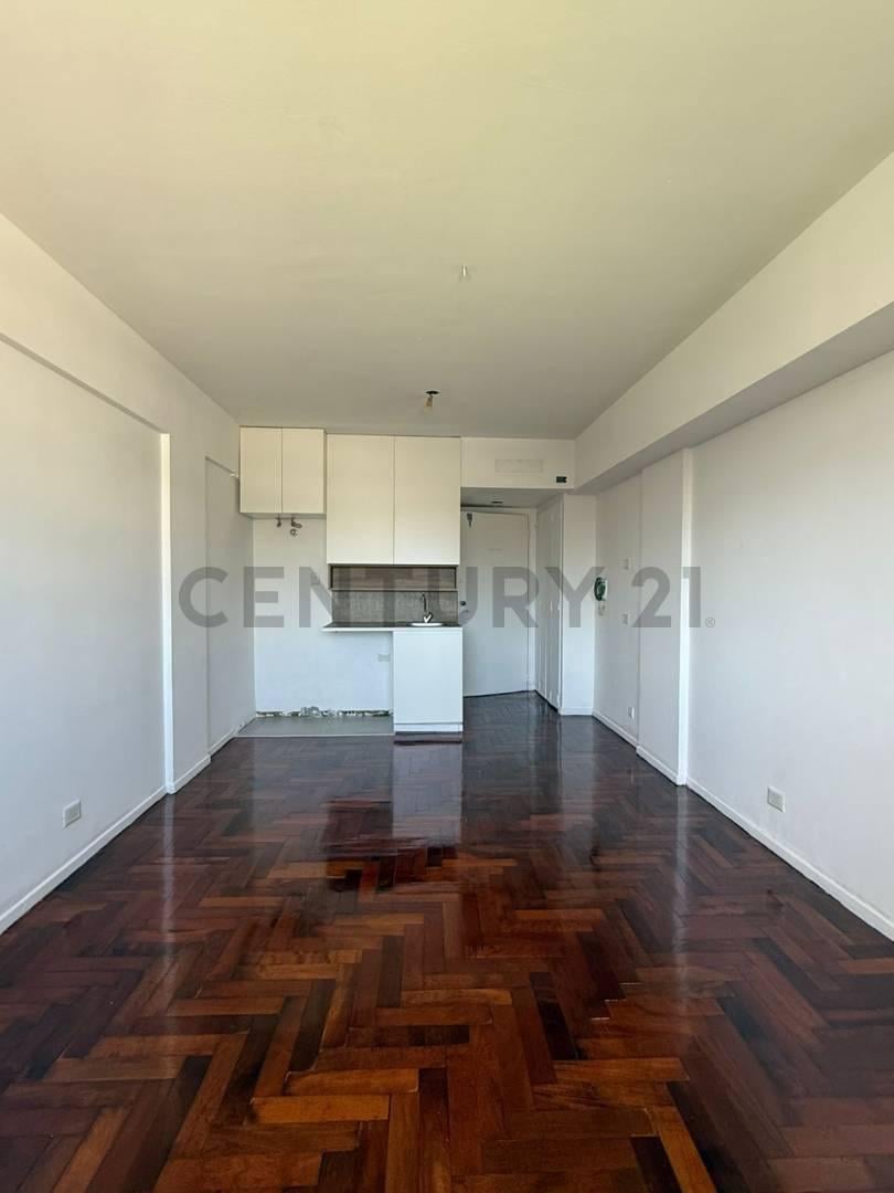 Foto de Venta de Monoambiente. Refaccionado. Luminoso, imagen 5
