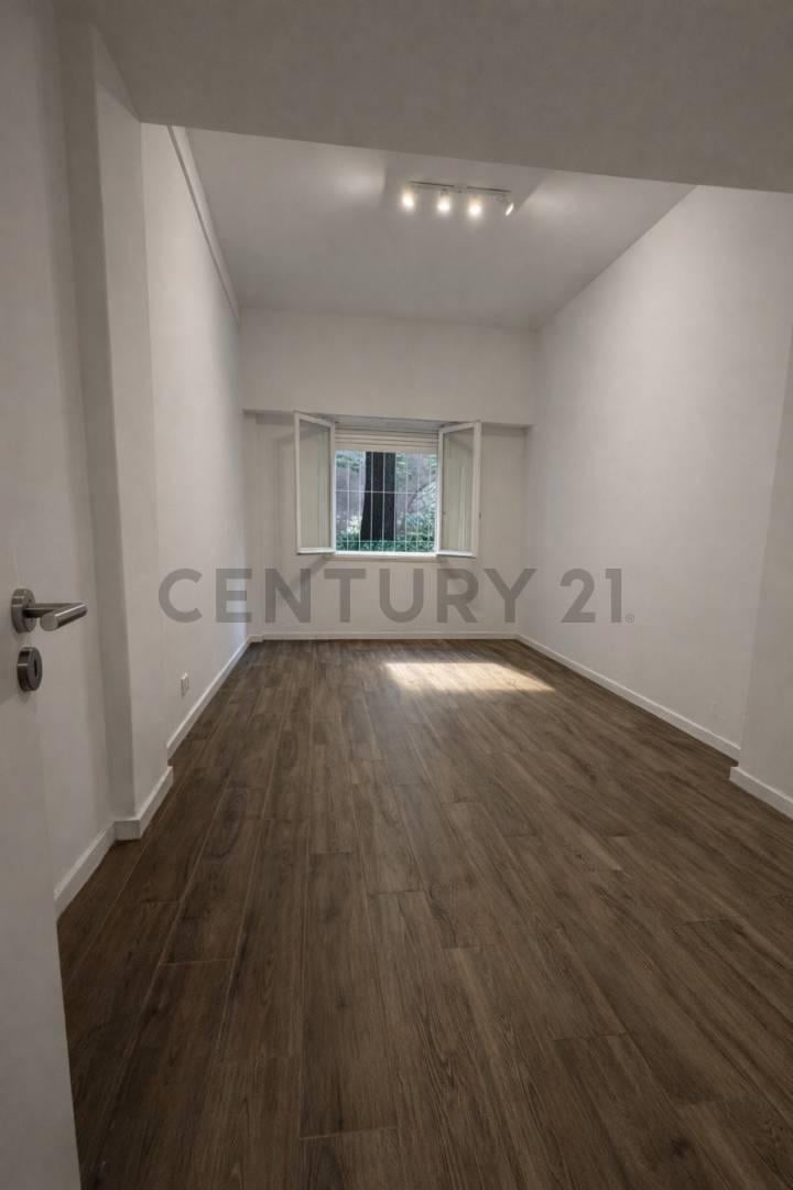 Foto de Venta 1 Ambiente Caballito. Parque Rivadavia. Subte. Reformado, imagen 1