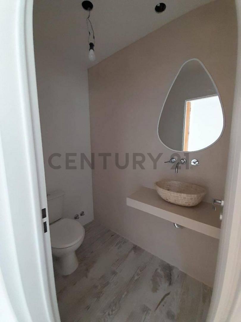 Foto de Venta Casa 5 AMBIENTES en Puertos / Araucarias, Escobar, imagen 2